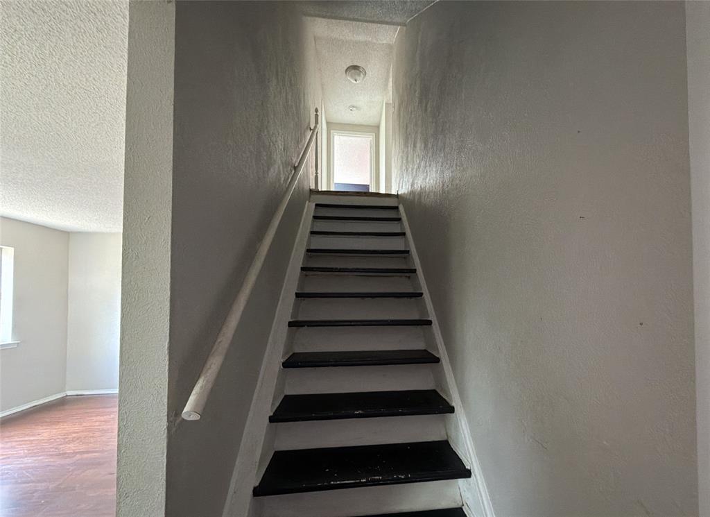 7791 Los Gatos Drive Property Photo 16