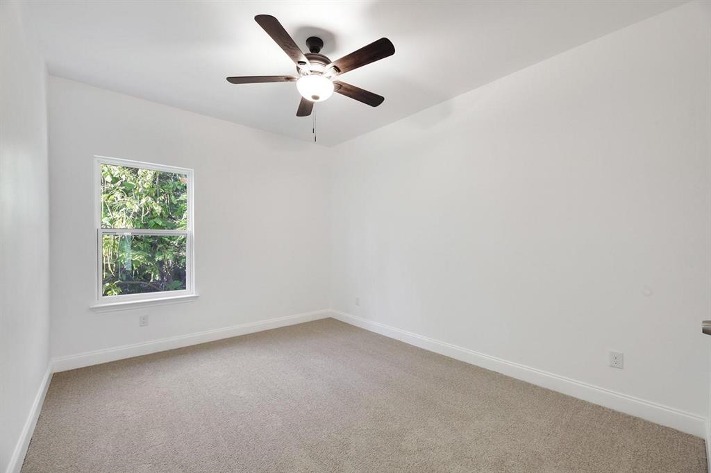 3720 Washington Street Property Photo 8