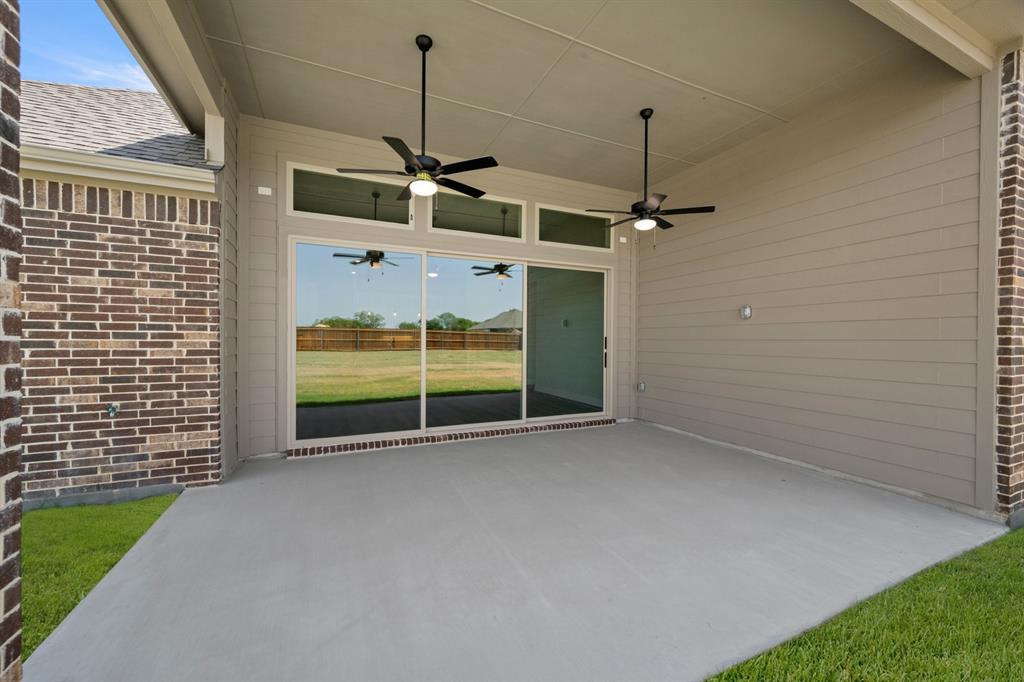 221 Penrose Drive Property Photo 3