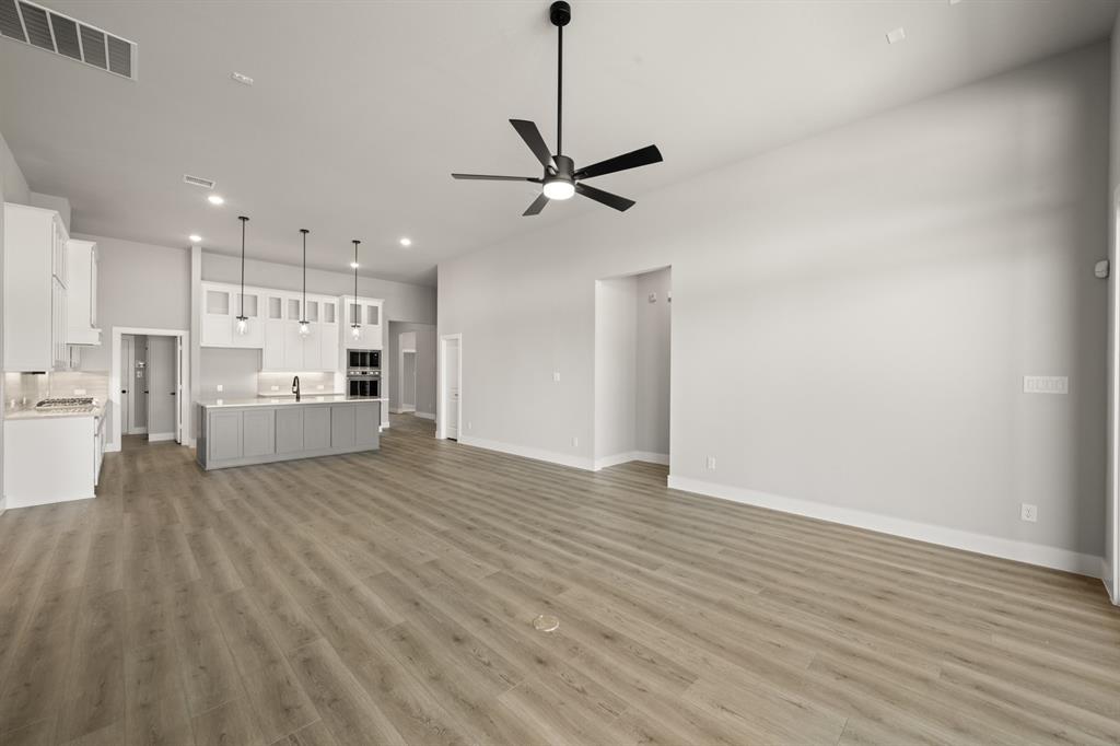 221 Penrose Drive Property Photo 13