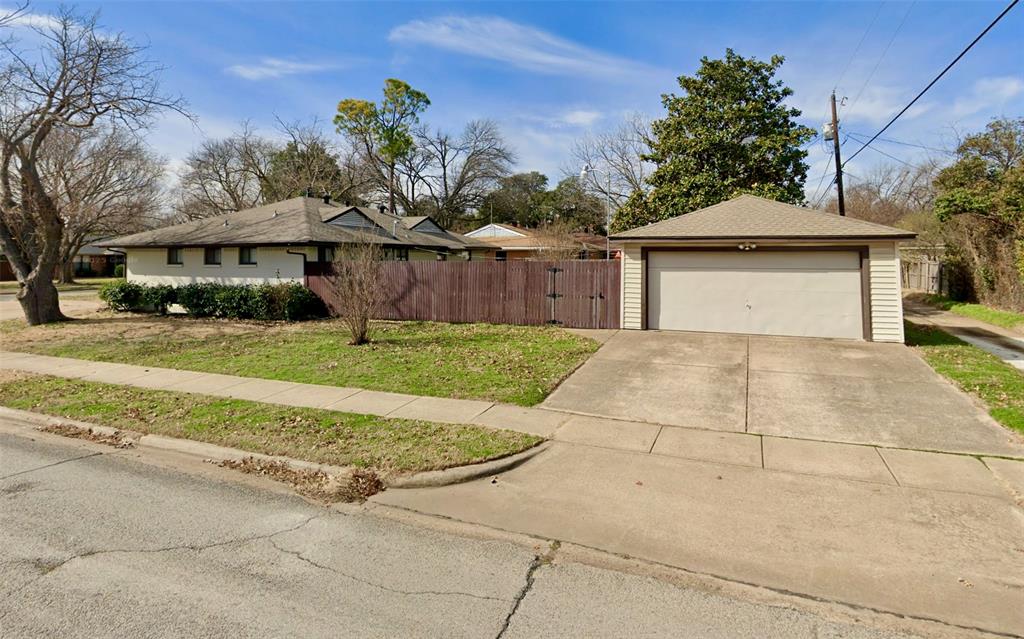 600 Westwood Drive Property Photo 4