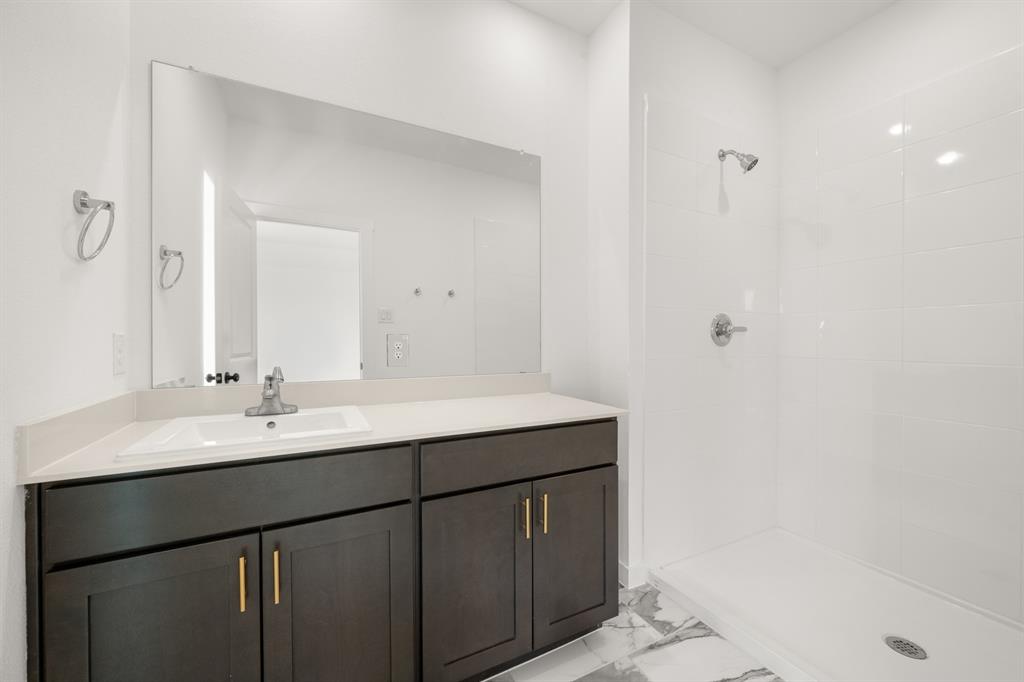 1169 Carnation Drive Property Photo 8
