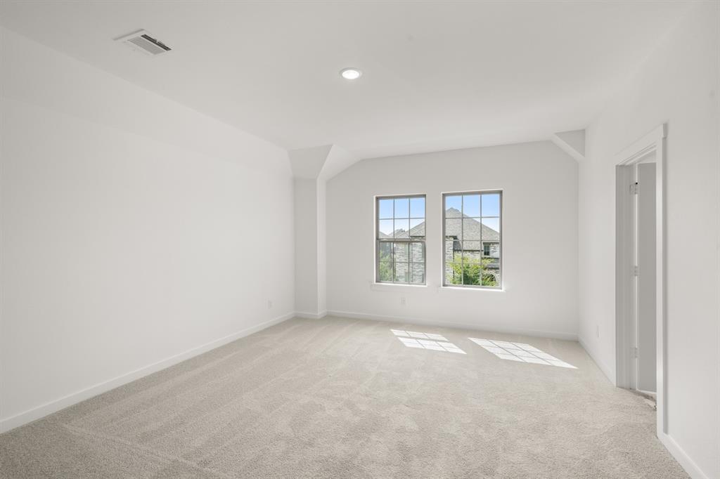 1169 Carnation Drive Property Photo 10