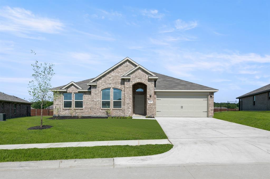 2637 River Bank Drive Property Photo 1