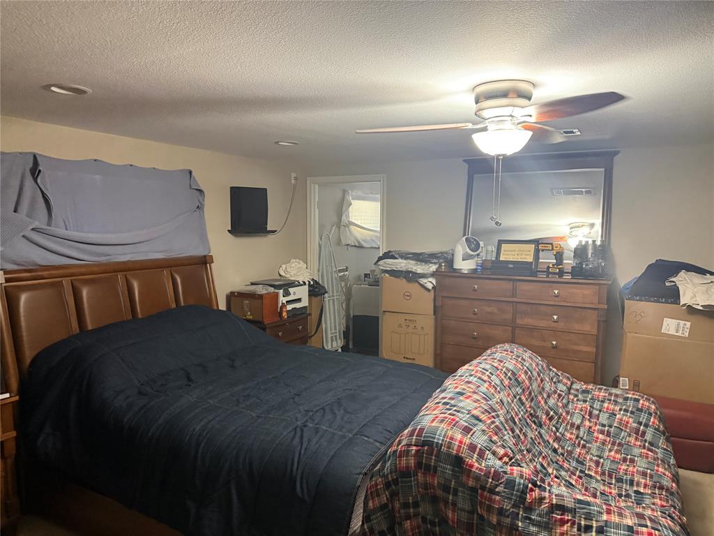 2904 Bridal Wreath Lane Property Photo 23