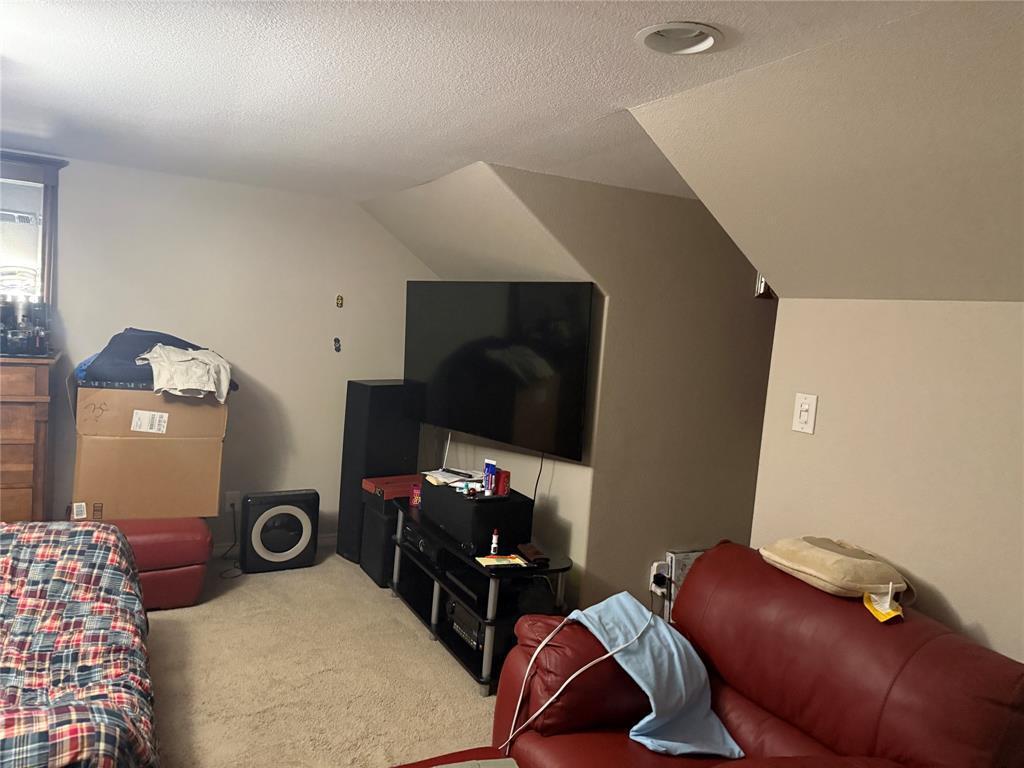 2904 Bridal Wreath Lane Property Photo 24