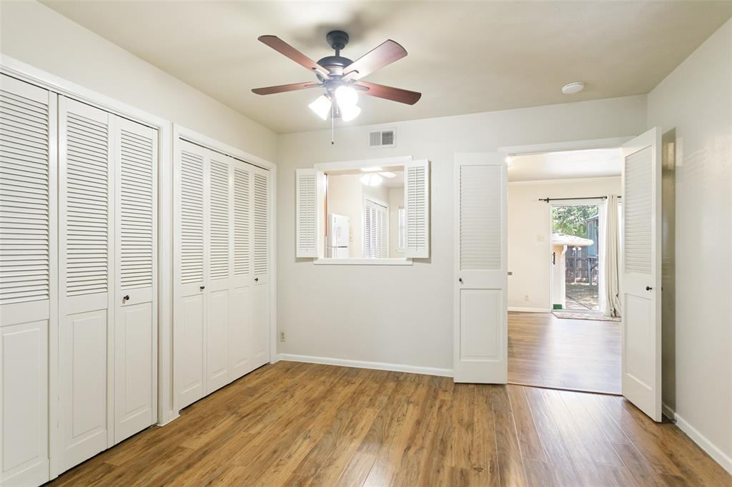 11033 Joymeadow Drive Property Photo 4