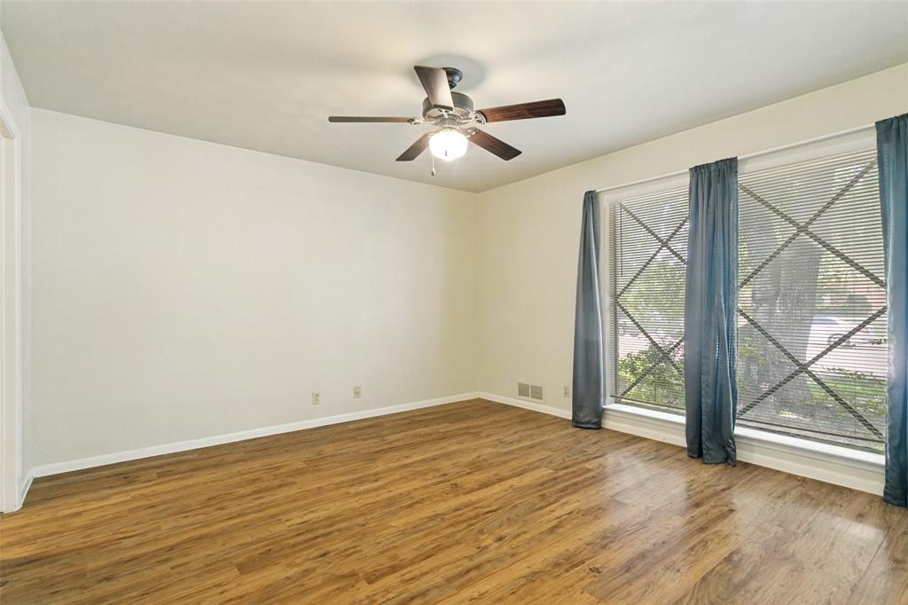 11033 Joymeadow Drive Property Photo 5
