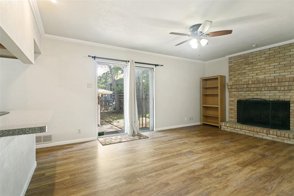 11033 Joymeadow Drive Property Photo 8