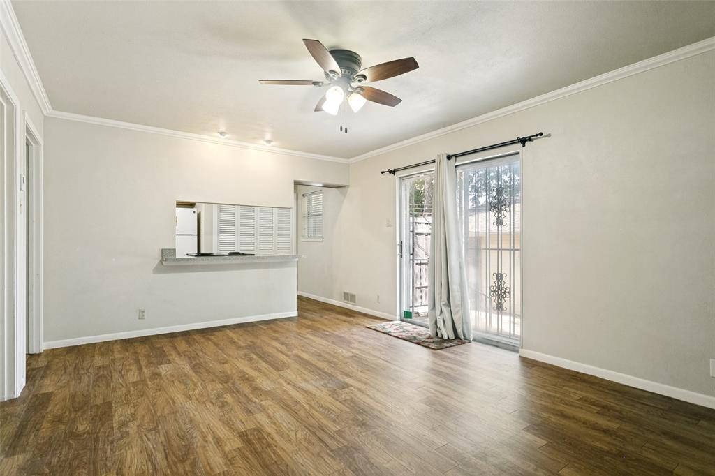 11033 Joymeadow Drive Property Photo 9