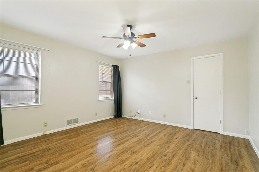 11033 Joymeadow Drive Property Photo 12