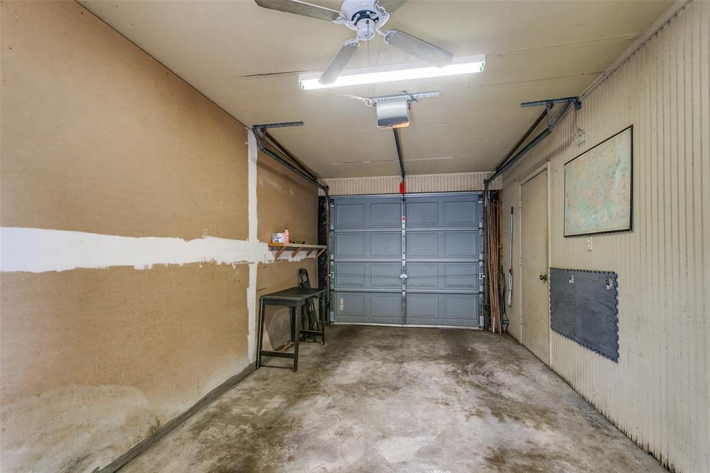 11033 Joymeadow Drive Property Photo 16