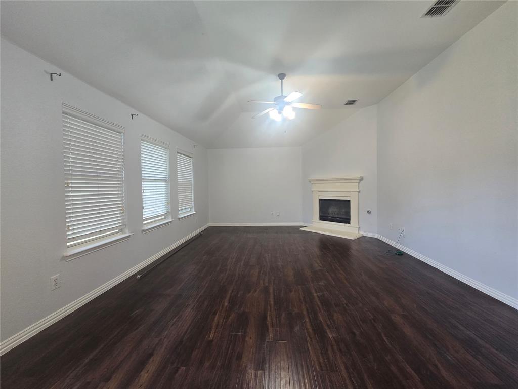 7617 Uvalde Way Property Photo 3