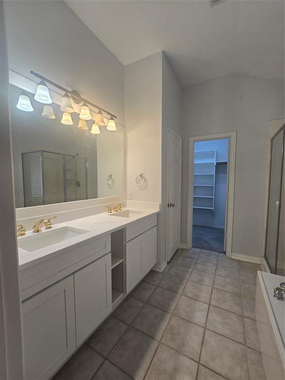 7617 Uvalde Way Property Photo 14