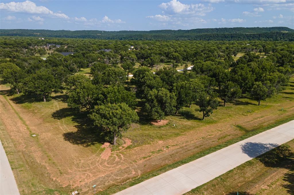 2200 E Landings Property Photo 2
