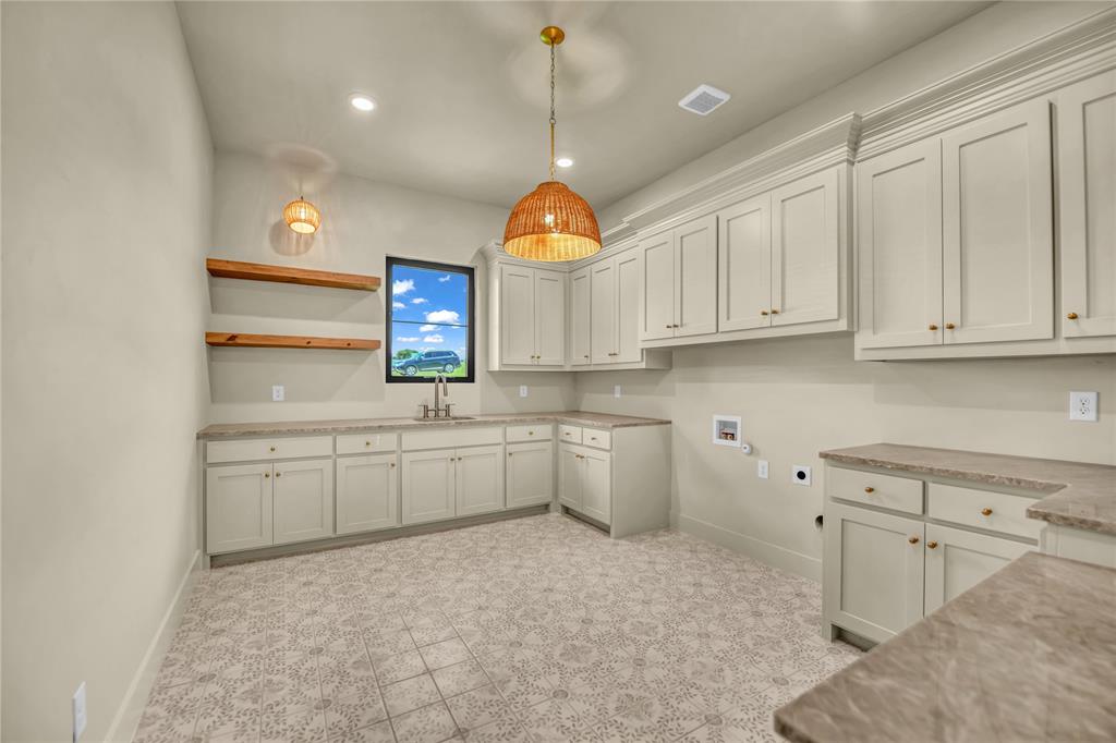 4001 Charleston Peak Property Photo 22