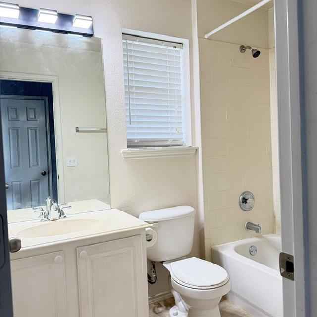 7198 Richmond Drive Property Photo 11