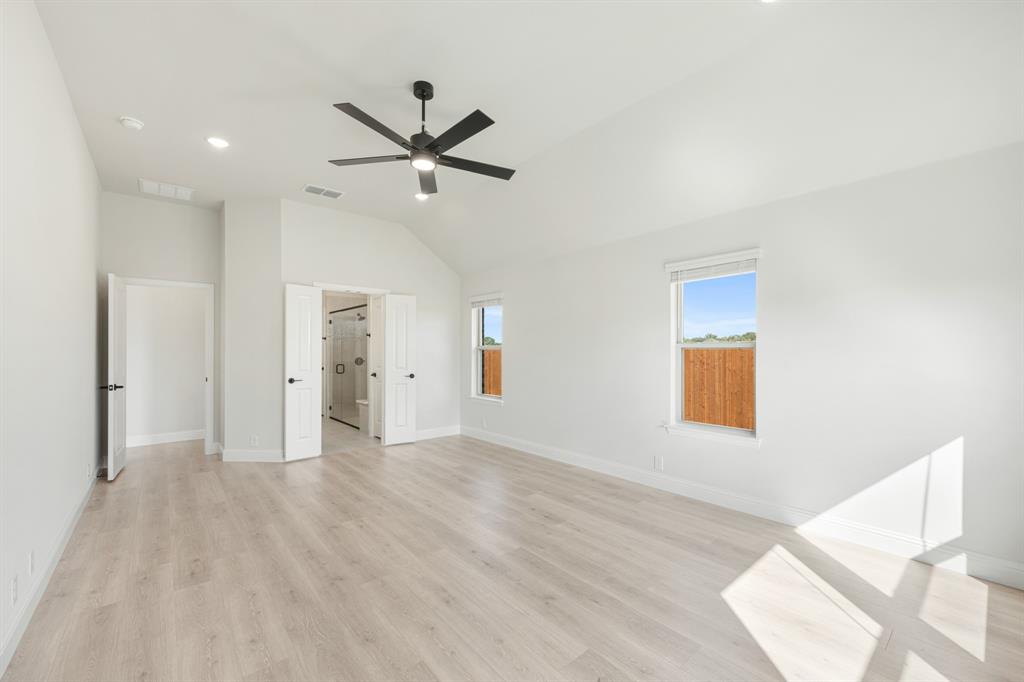 125 Ponce De Leon Drive Property Photo 17