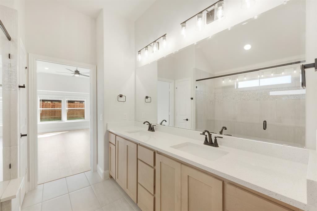 125 Ponce De Leon Drive Property Photo 18
