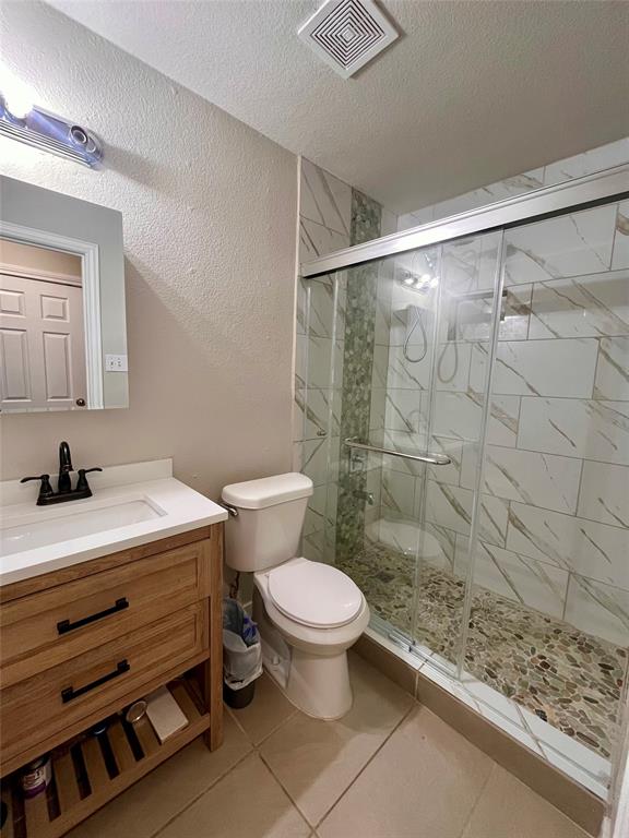 2336 Summit Lane Property Photo 5