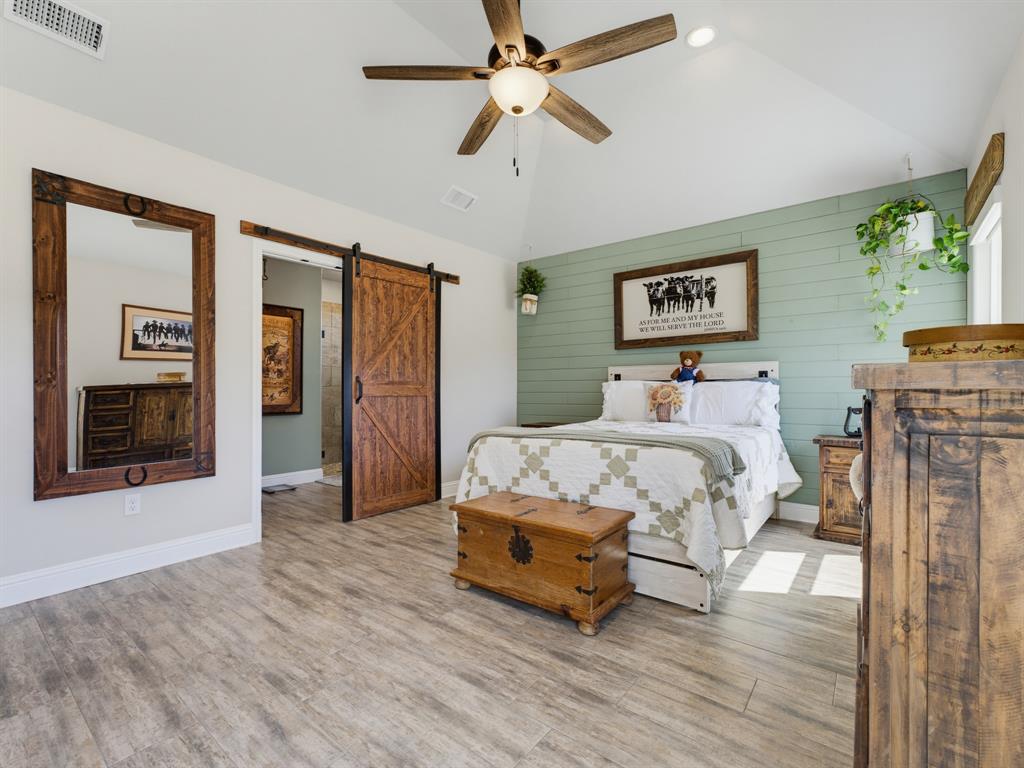 2807 Sky Harbour Drive Property Photo 15
