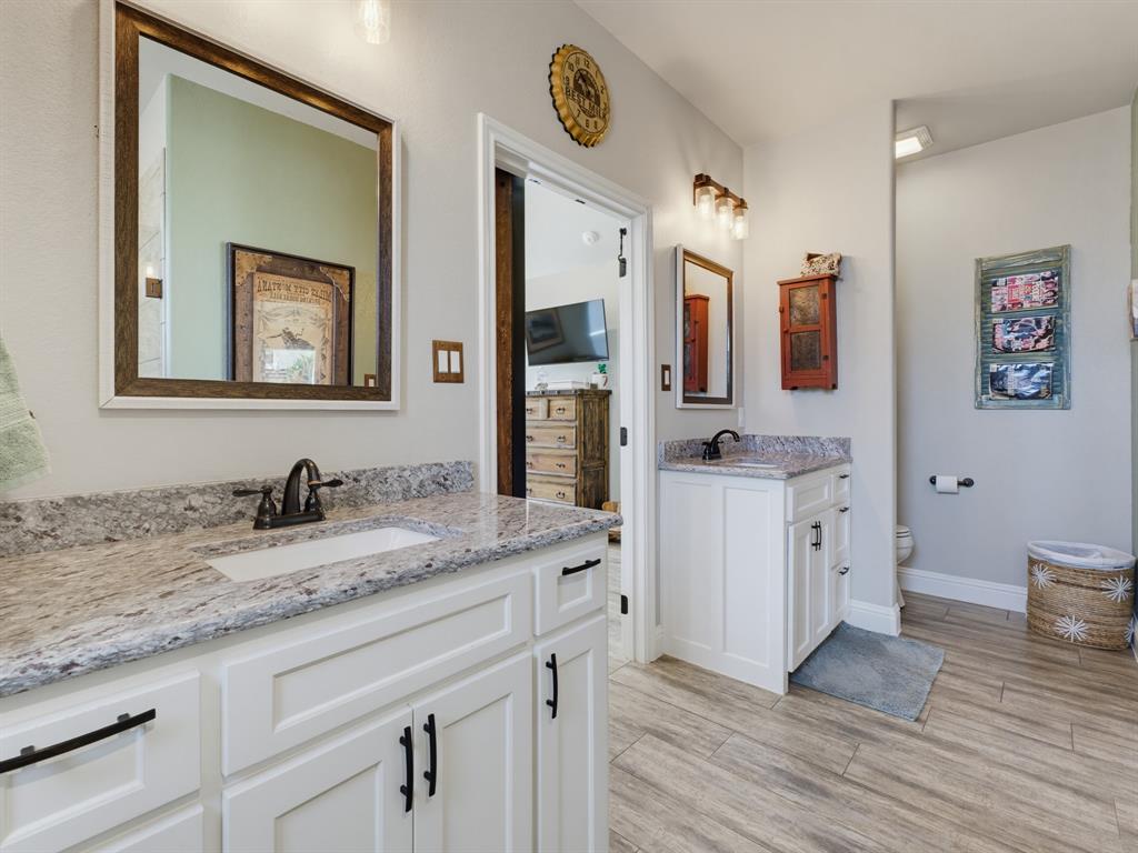 2807 Sky Harbour Drive Property Photo 19
