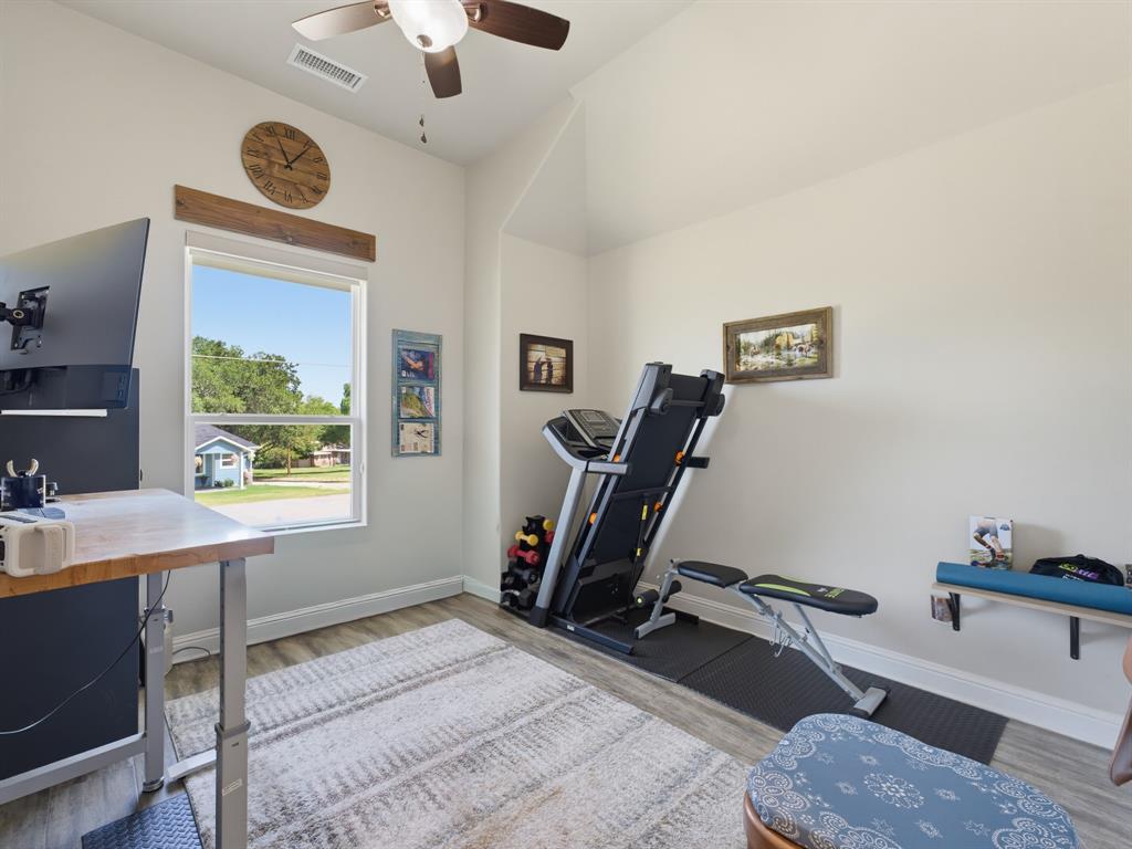 2807 Sky Harbour Drive Property Photo 23
