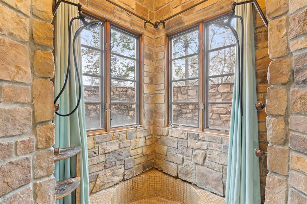 660 County Road 1334 Property Photo 25