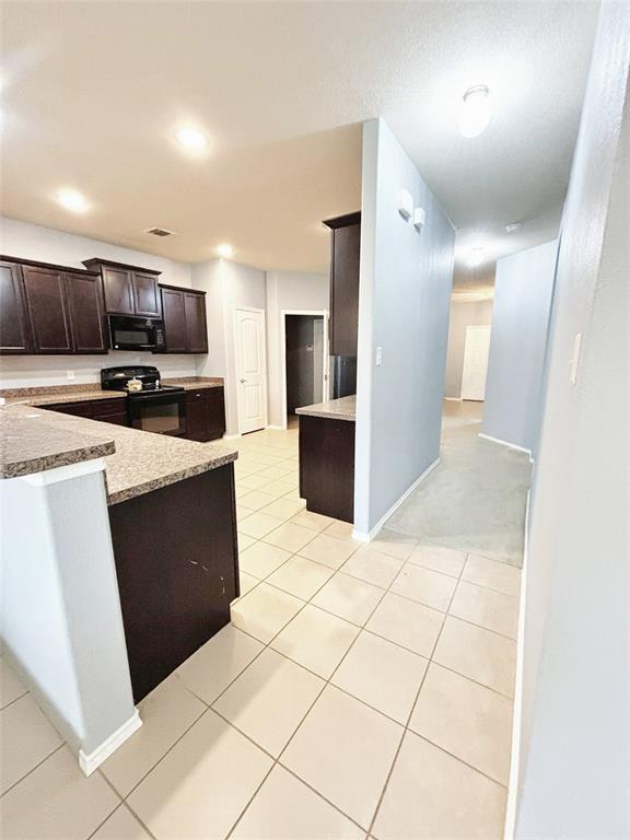 817 Post Oak Trail Property Photo 7