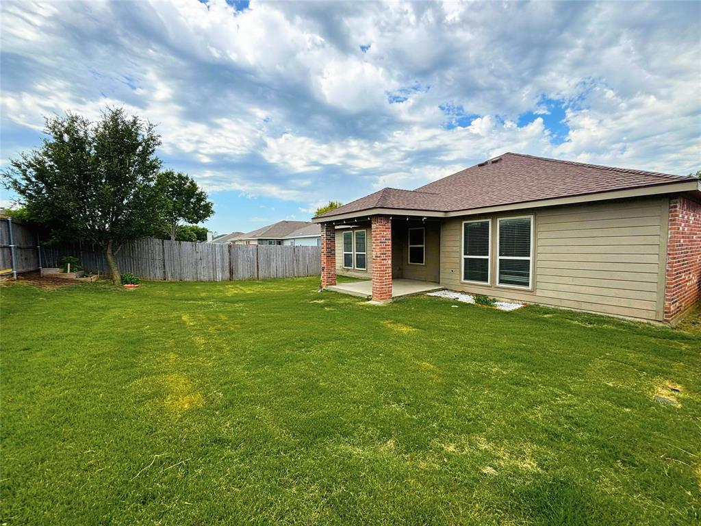 817 Post Oak Trail Property Photo 14