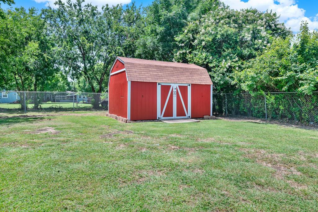 14000 Red Wood Circle Property Photo 33