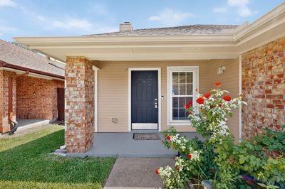 1157 Meadow Park Lane Property Photo 5