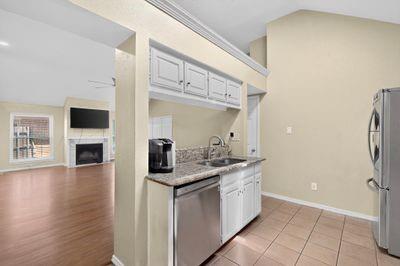 1157 Meadow Park Lane Property Photo 12