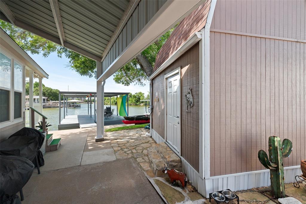 505 Brazos Harbor Drive Property Photo 13