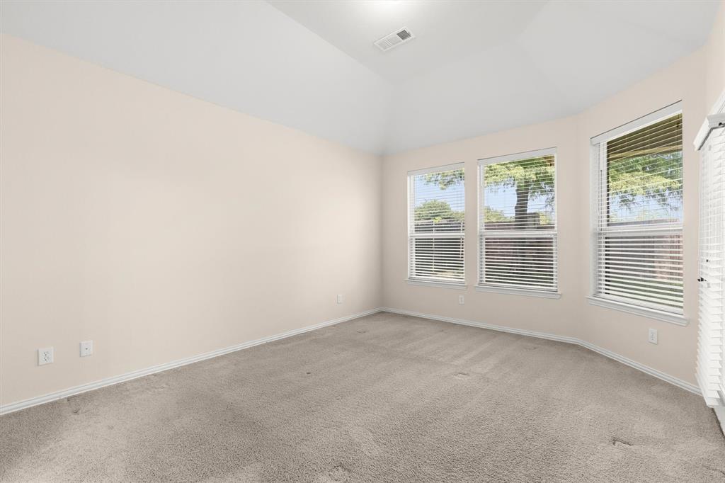 5128 Grove Cove Drive Property Photo 21