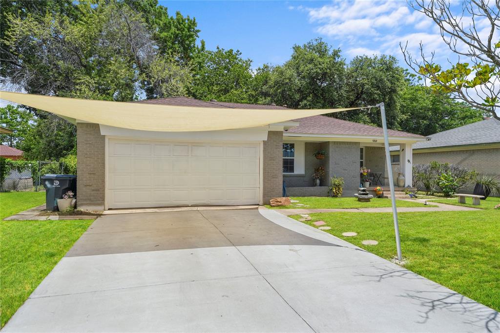 9209 Palisade Drive Property Photo 4