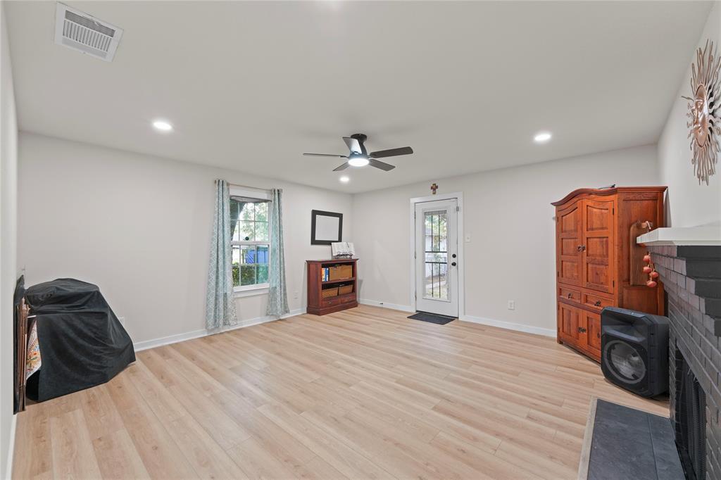 9209 Palisade Drive Property Photo 15