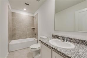 9724 Skyhawk Avenue Property Photo 14
