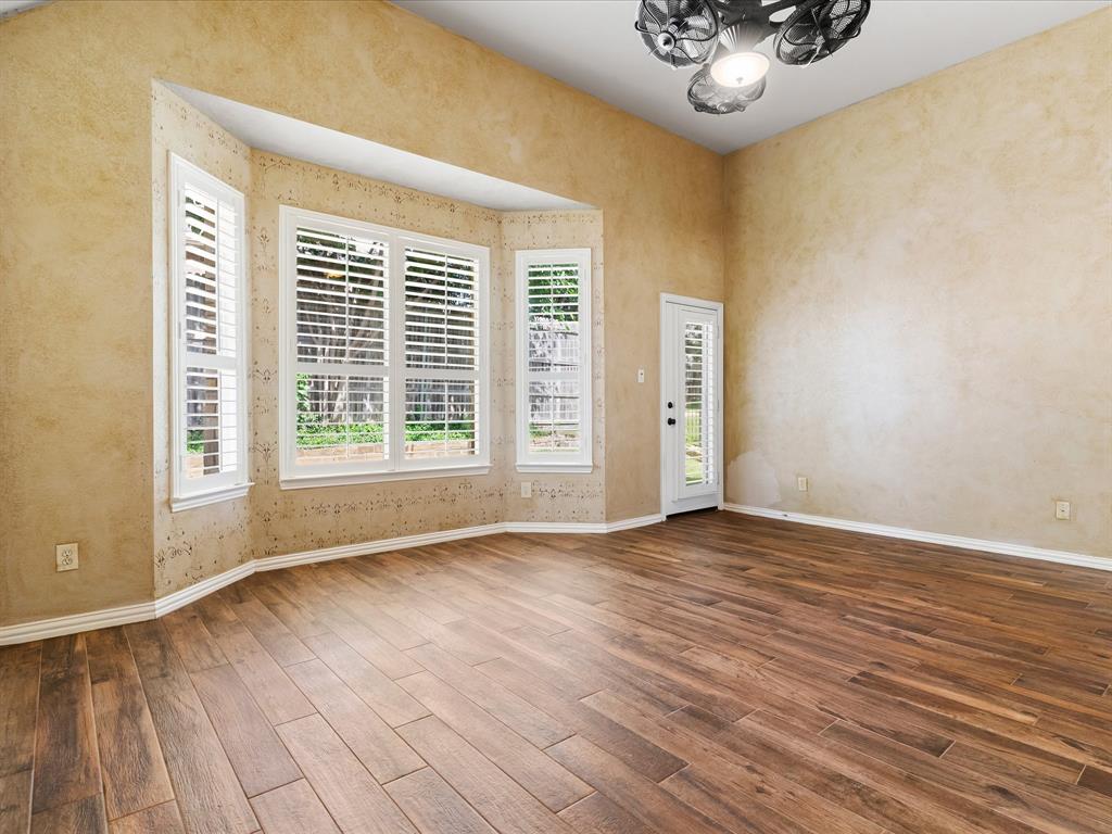 1949 Stonecourt Drive Property Photo 14