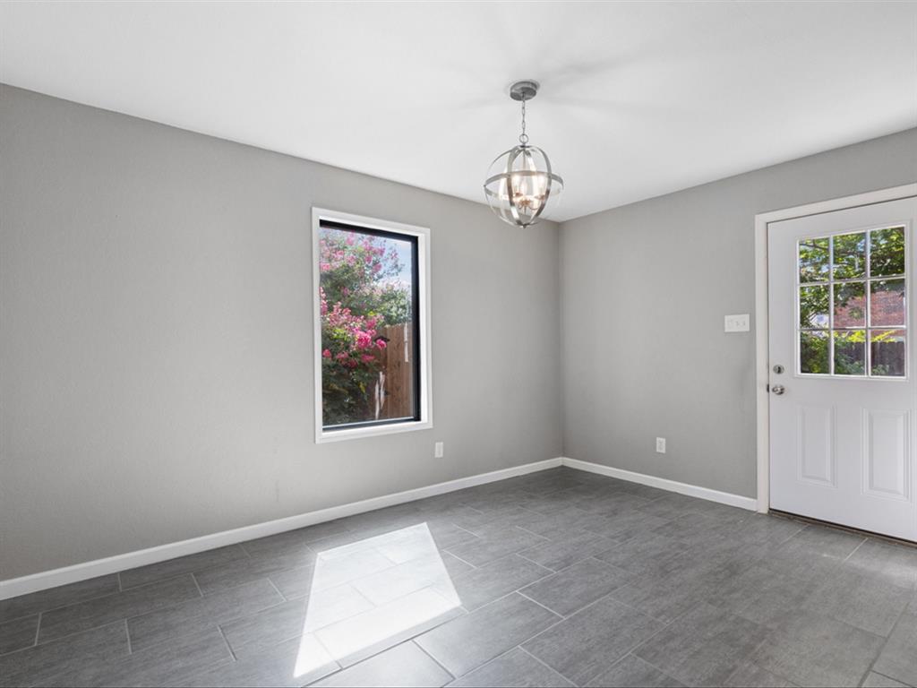 5304 Los Altos Road Property Photo 11
