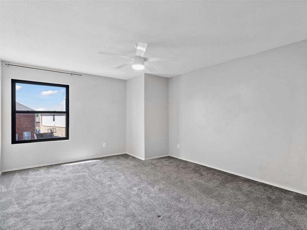 5304 Los Altos Road Property Photo 27