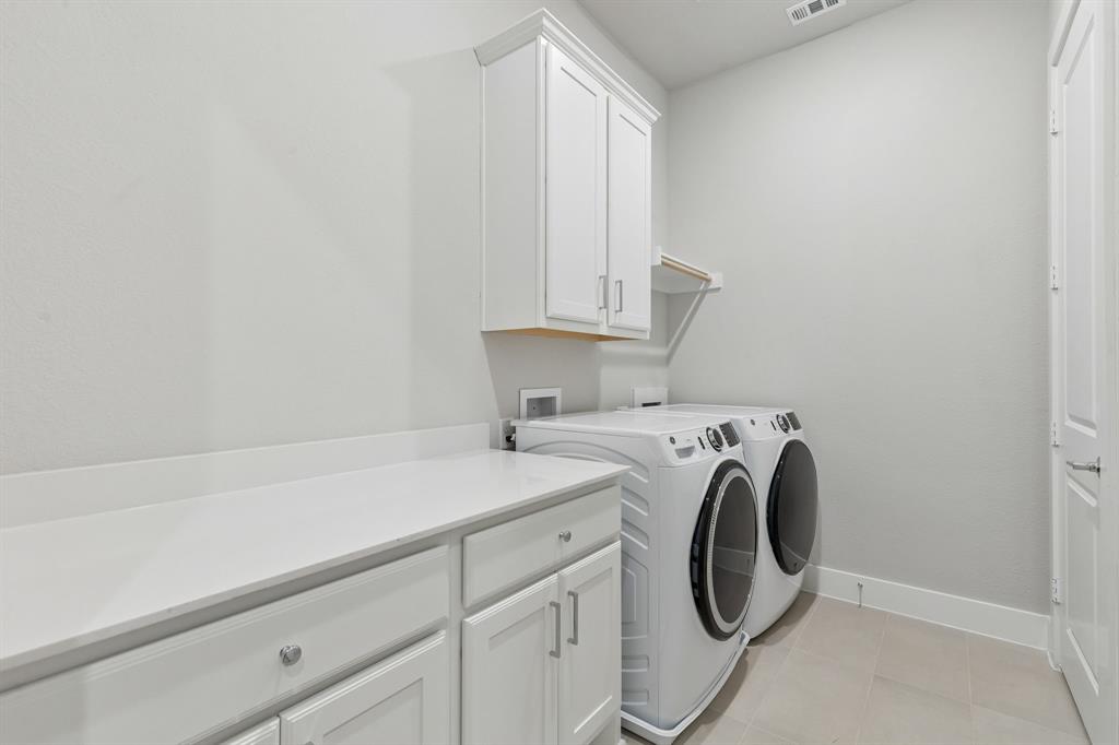 4416 Burge Avenue Property Photo 18
