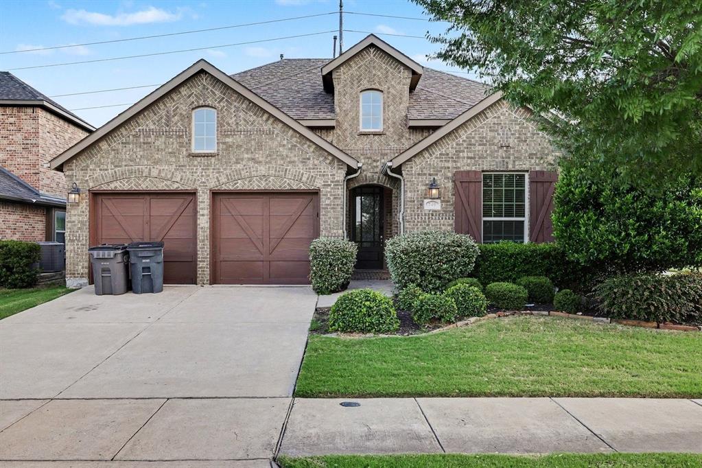 740 Field Crossing Property Photo 1