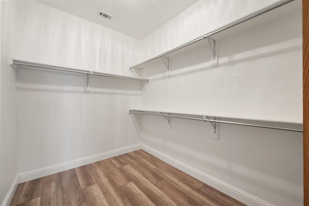 6945 Shoreview Drive Property Photo 25