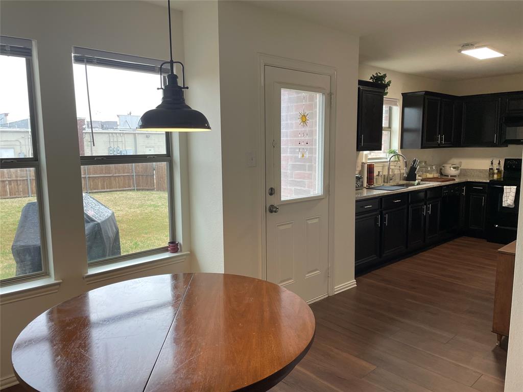 233 Irick Court Property Photo 4