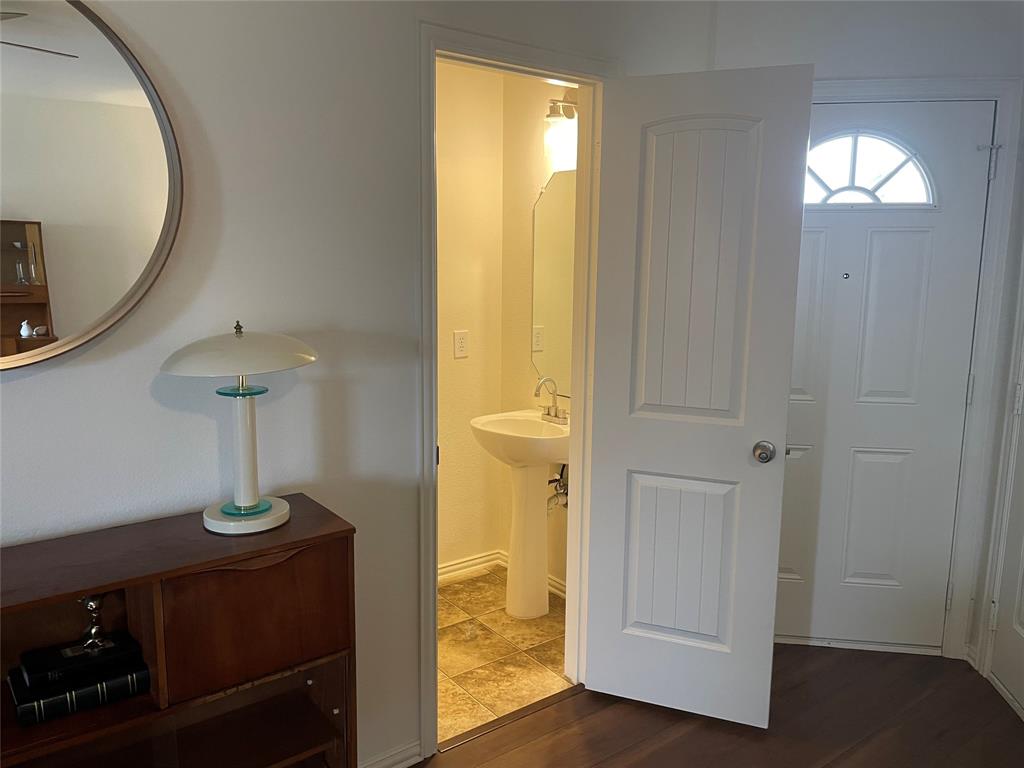 233 Irick Court Property Photo 7