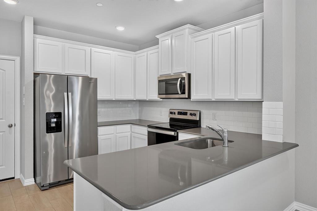 3001 Percheron Drive Property Photo 1