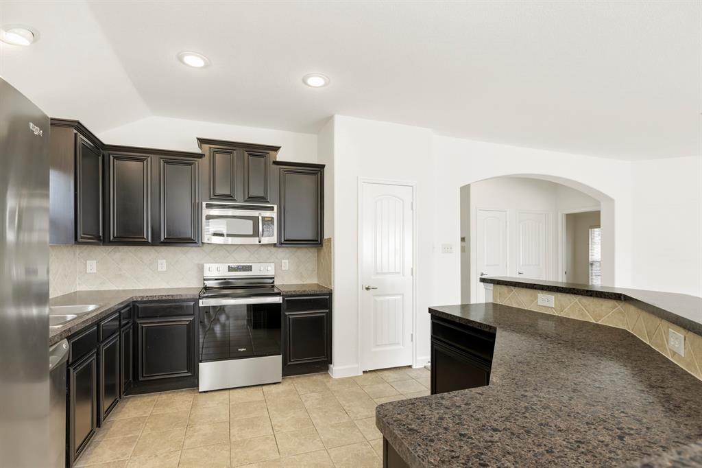 2041 Shady Glen Trail Property Photo 8