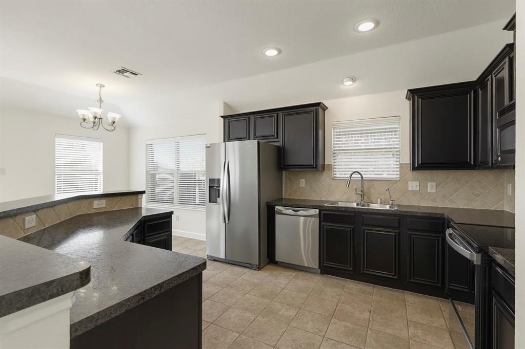 2041 Shady Glen Trail Property Photo 24