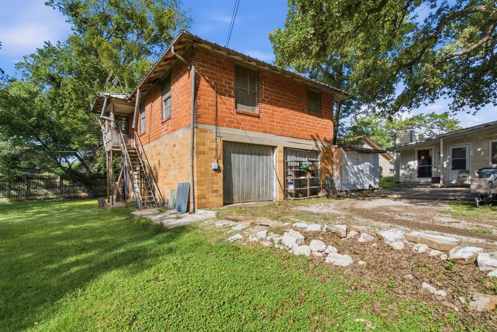 324 W Ross Avenue Property Photo 16